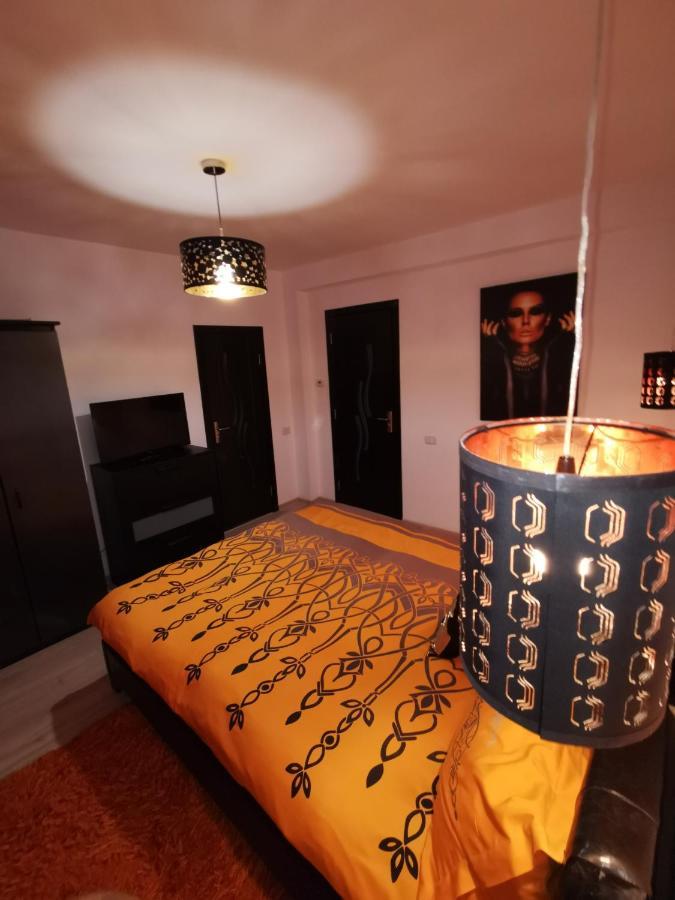 Apartment Kalinderu K3 *