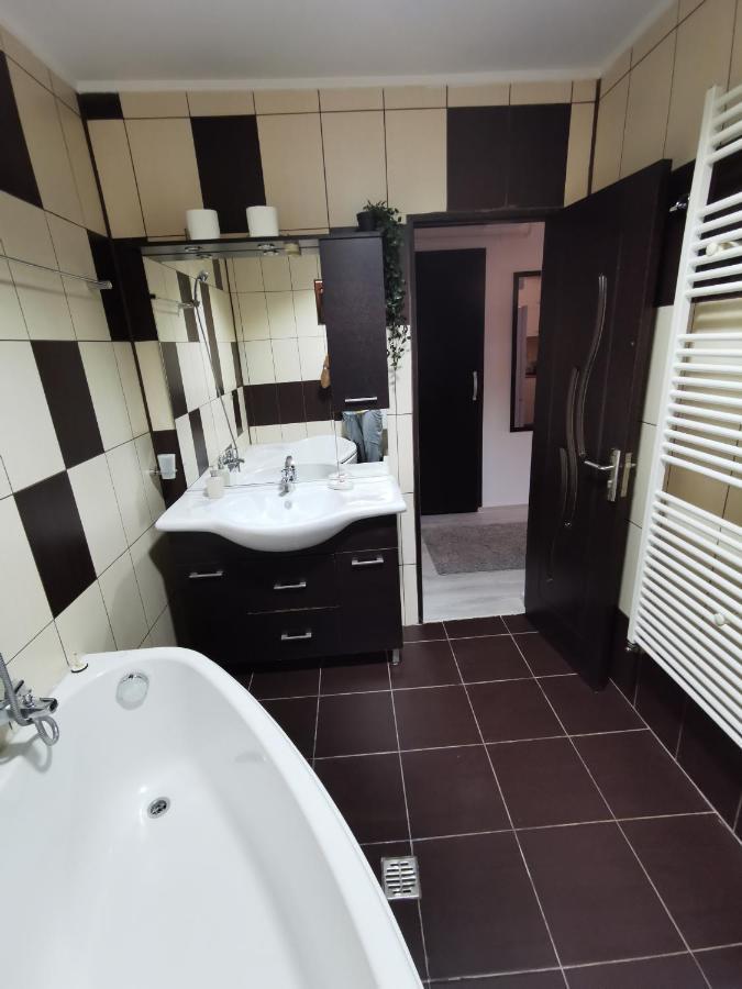 Kalinderu K3 Apartment *