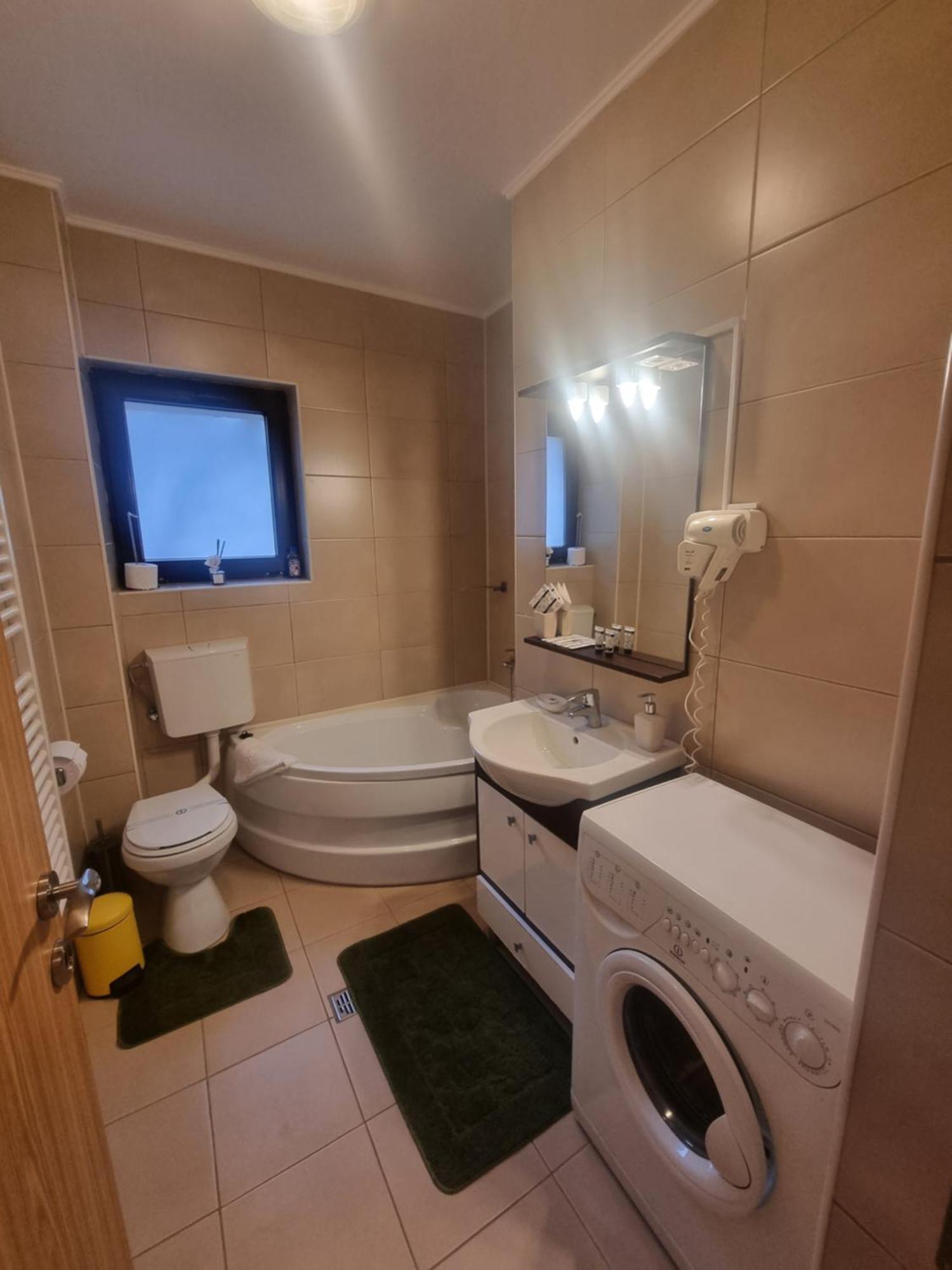 Apartment Kalinderu K3 *